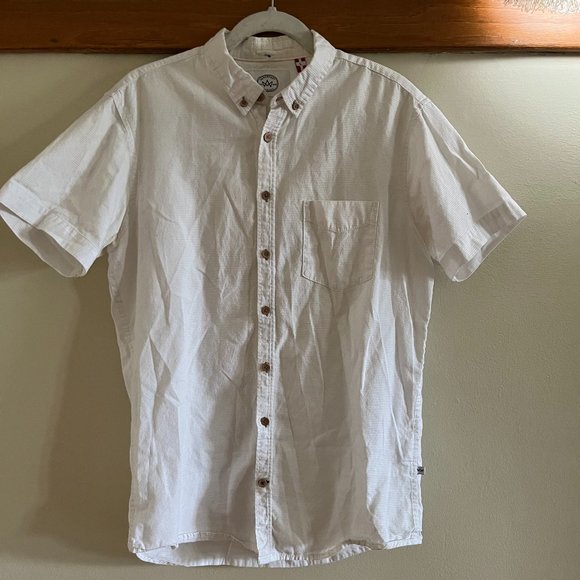 White Seersucker Short-Sleeved Button-Up with Wooden Buttons - Picture 1 of 5